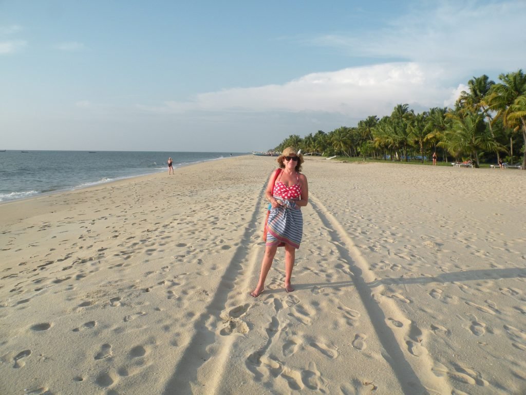 kovalam to marari Beach