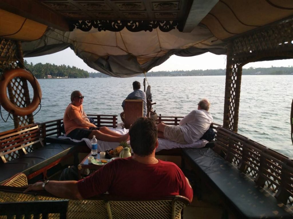 Day Tour Cochin Houseboat Cruise