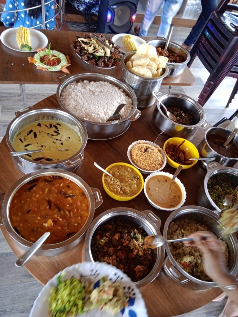 VARKALA HOUSEBOAT LUNCH