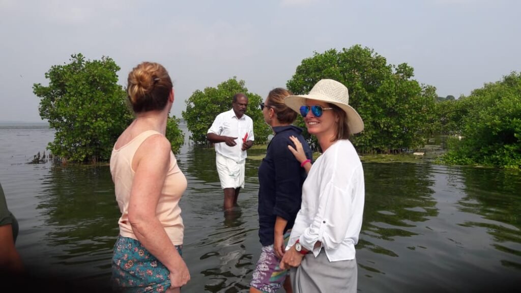 VARKALA HOUSEBOAT TOUR SAMBRANIKODI ISLAND VISITS