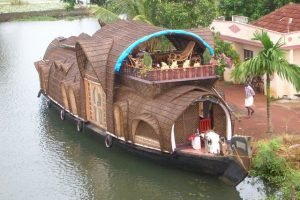 kollam-upper-deck-houseboat-1.jpg